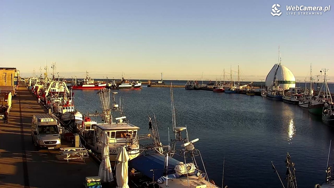 Hel - widok na bulwar i plażę - 28 kwiecień 2026, 19:12