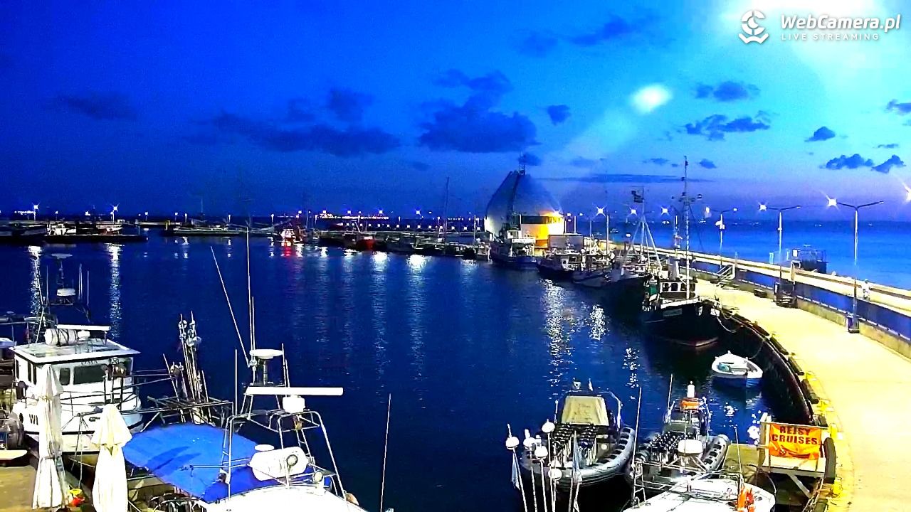 Hel - widok na bulwar i plażę - 03 październik 2025, 18:58