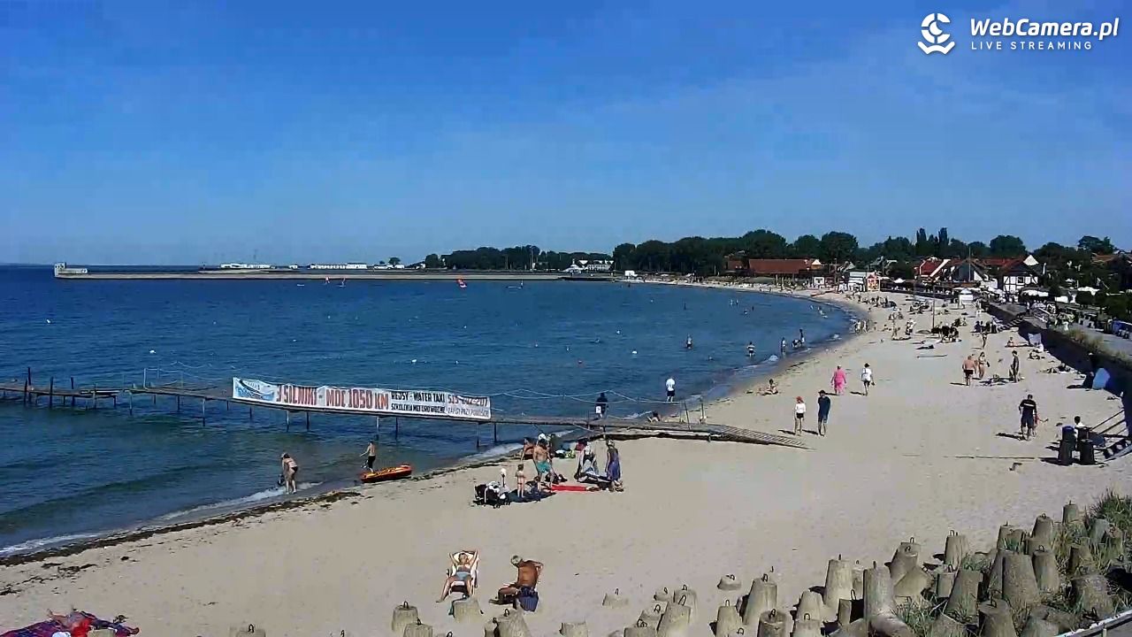 Hel - widok na bulwar i plażę - 14 sierpień 2026, 10:23