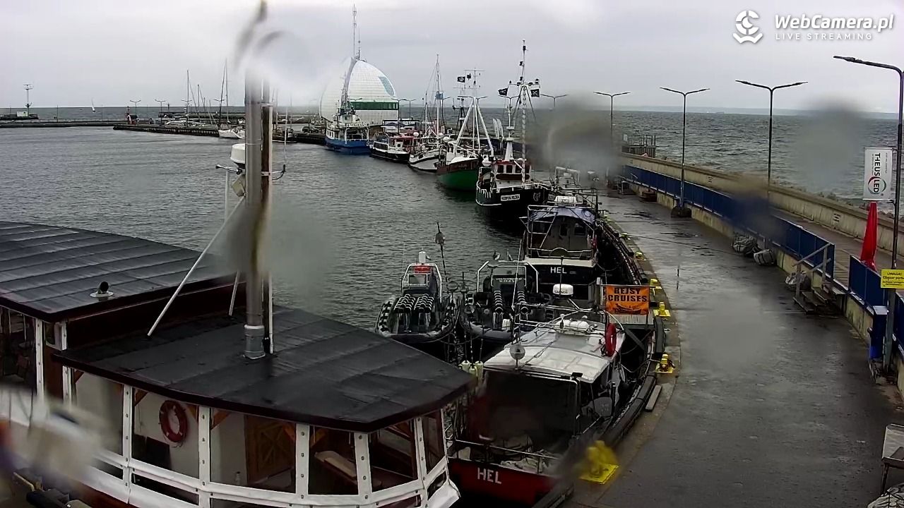 Hel - widok na bulwar i plażę - 14 czerwiec 2026, 08:33