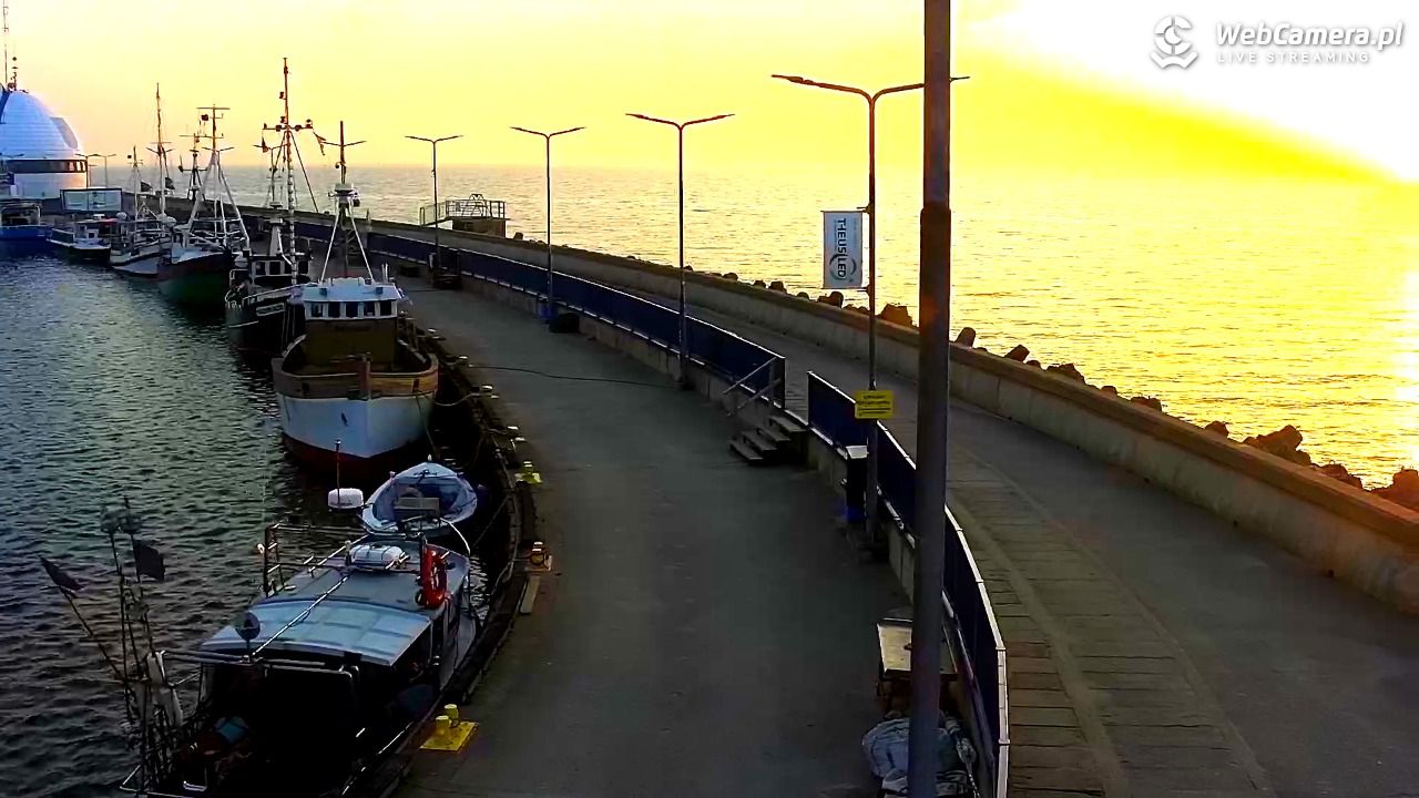 Hel - widok na bulwar i plażę - 11 marzec 2026, 17:09