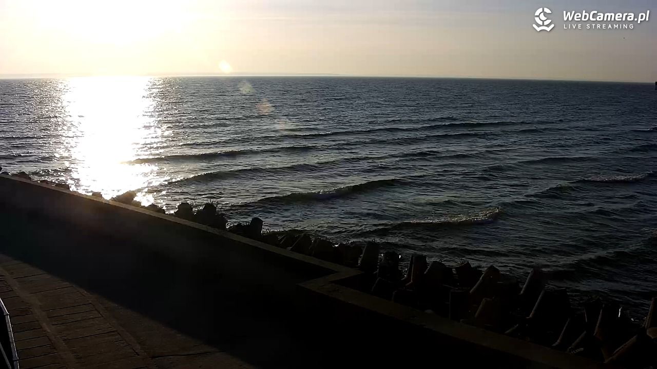 Hel - widok na bulwar i plażę - 13 marzec 2026, 16:29