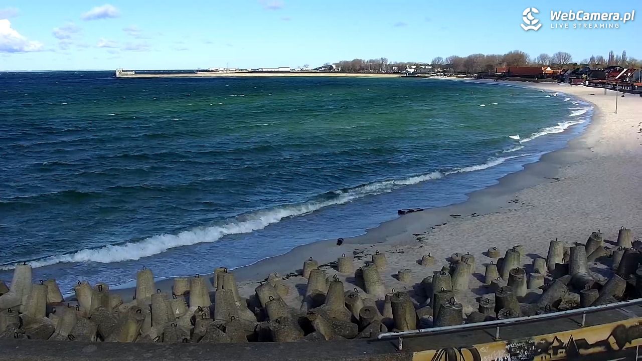 Hel - widok na bulwar i plażę - 26 kwiecień 2026, 09:11