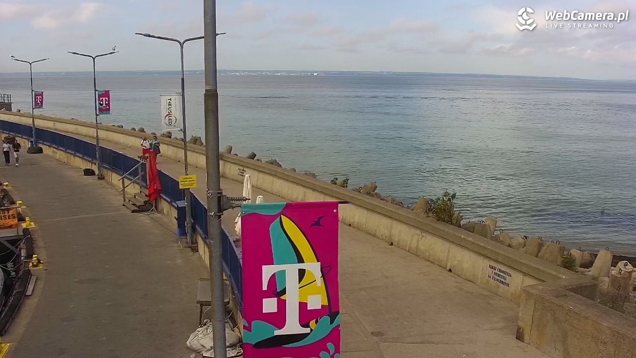 Hel - widok na bulwar i plażę - 13 sierpień 2026, 09:35