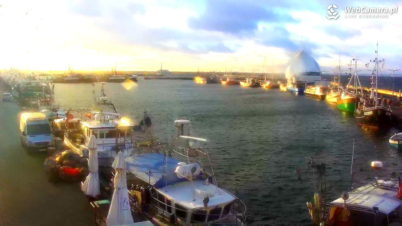 Hel - widok na bulwar i plażę - 21 listopad 2025, 08:59