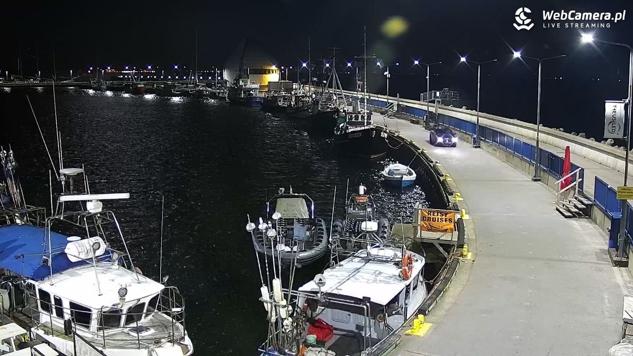 Hel - widok na bulwar i plażę - 03 październik 2025, 22:36