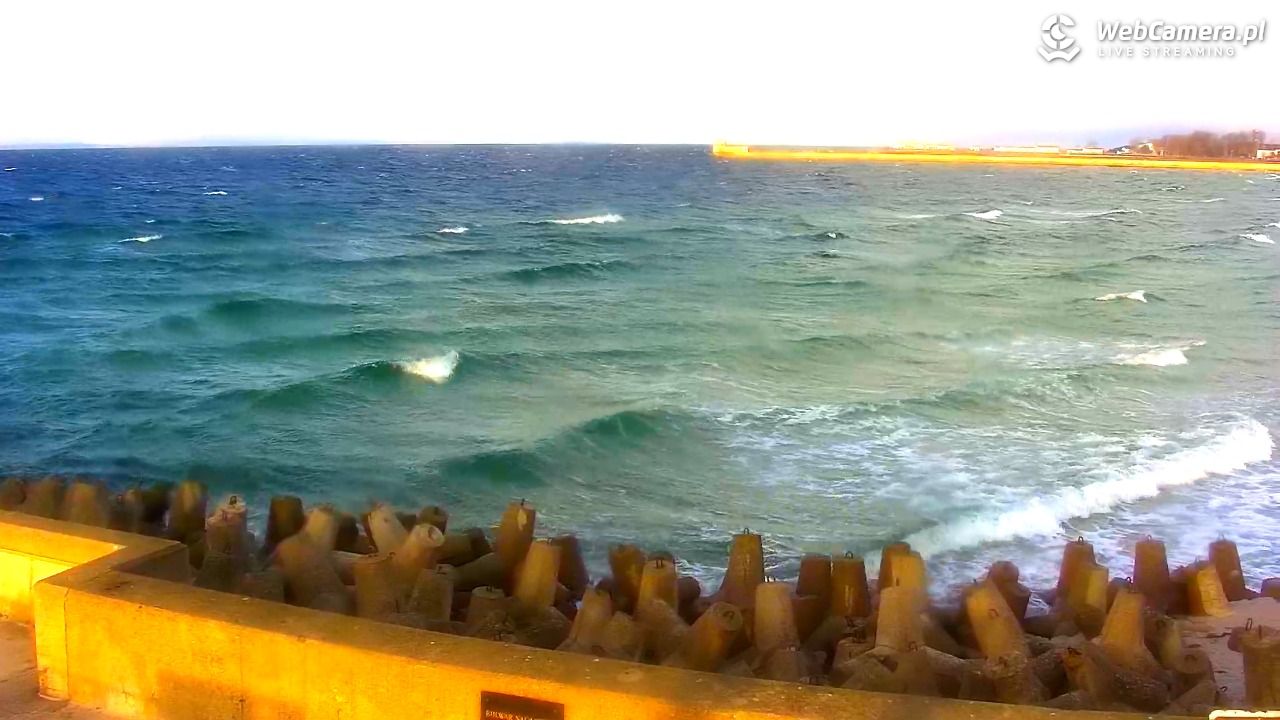 Hel - widok na bulwar i plażę - 21 listopad 2025, 08:56