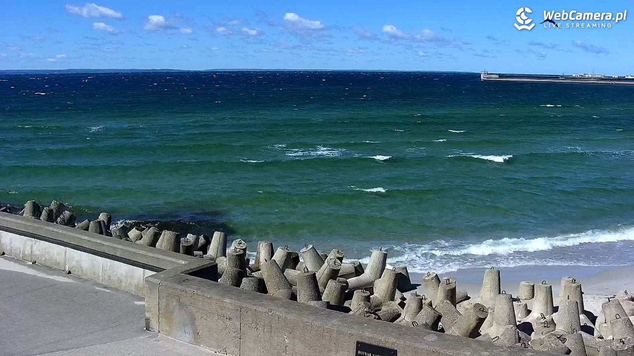 Hel - widok na bulwar i plażę - 26 kwiecień 2026, 11:56
