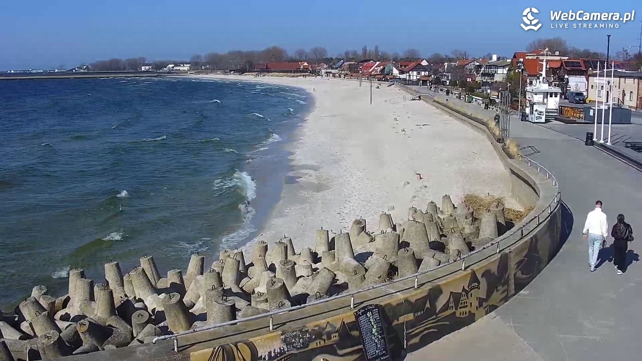 Hel - widok na bulwar i plażę - 13 marzec 2026, 12:29