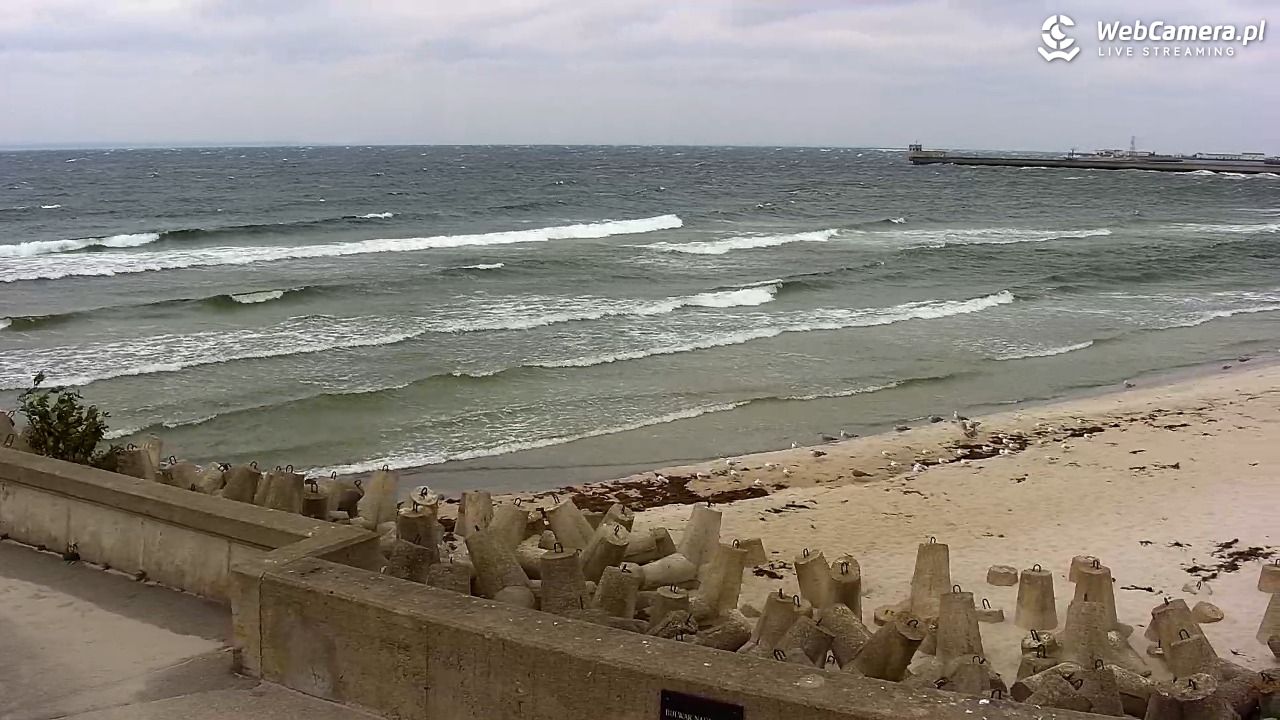 Hel - widok na bulwar i plażę - 04 październik 2025, 12:51