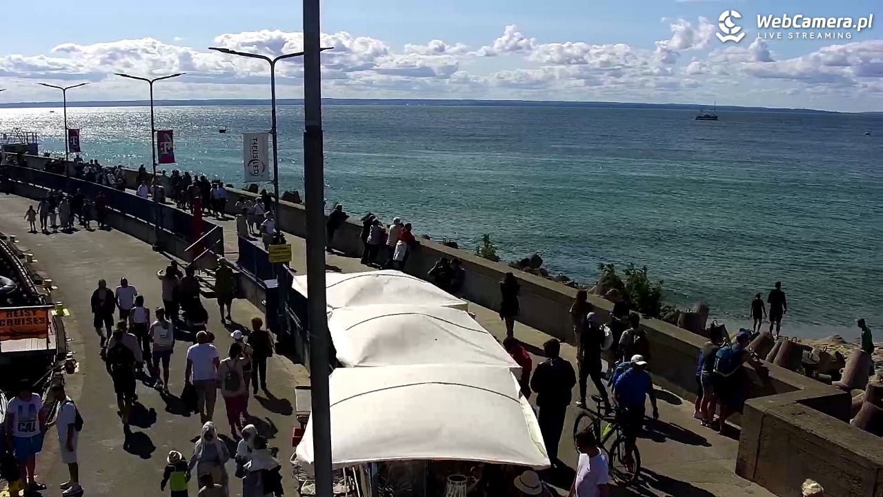 Hel - widok na bulwar i plażę - 20 sierpień 2025, 14:32
