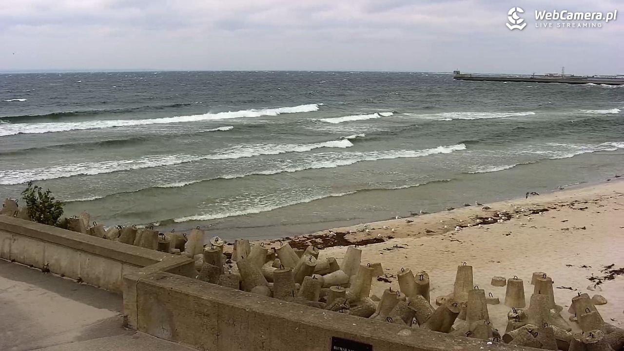 Hel - widok na bulwar i plażę - 04 październik 2025, 12:51