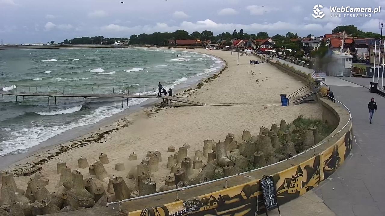 Hel - widok na bulwar i plażę - 14 czerwiec 2026, 10:48