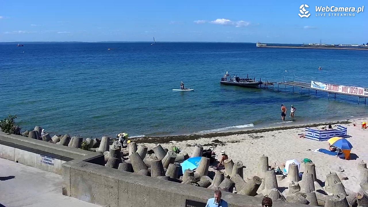 Hel - widok na bulwar i plażę - 13 sierpień 2026, 12:39