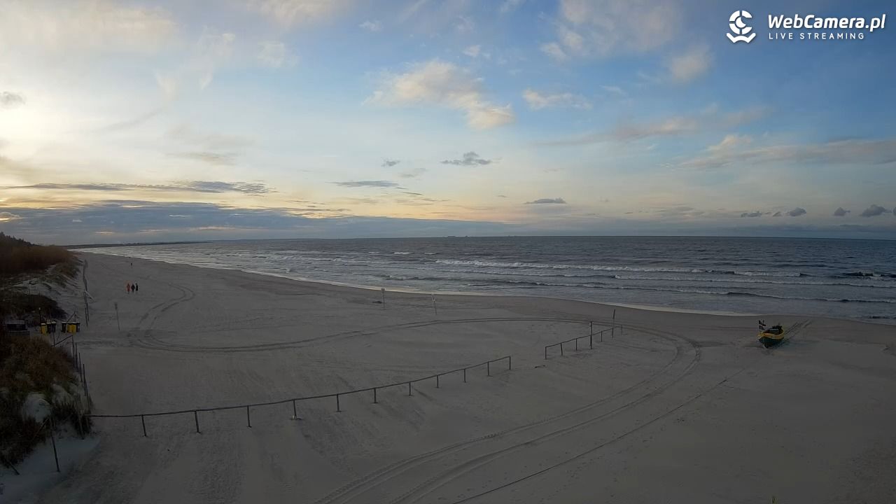 JANTAR - widok na plażę - 31 październik 2025, 15:56