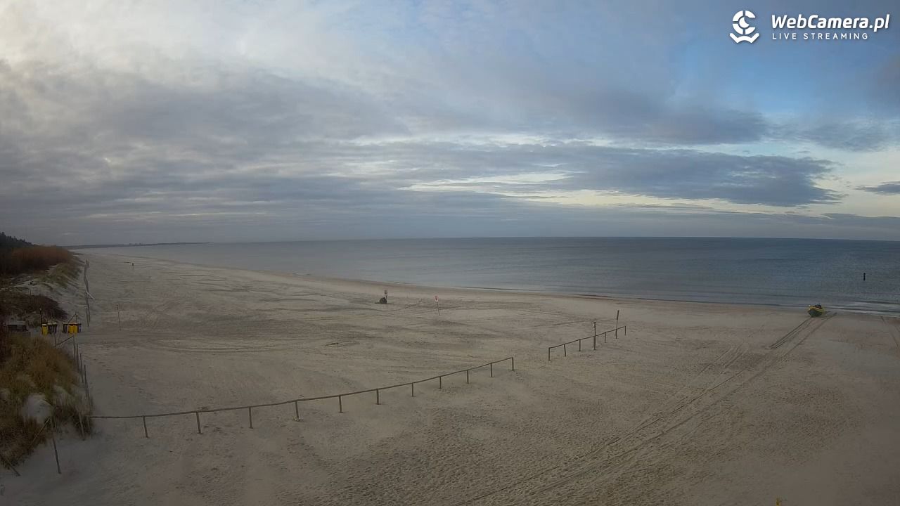 JANTAR - widok na plażę - 04 listopad 2025, 15:04