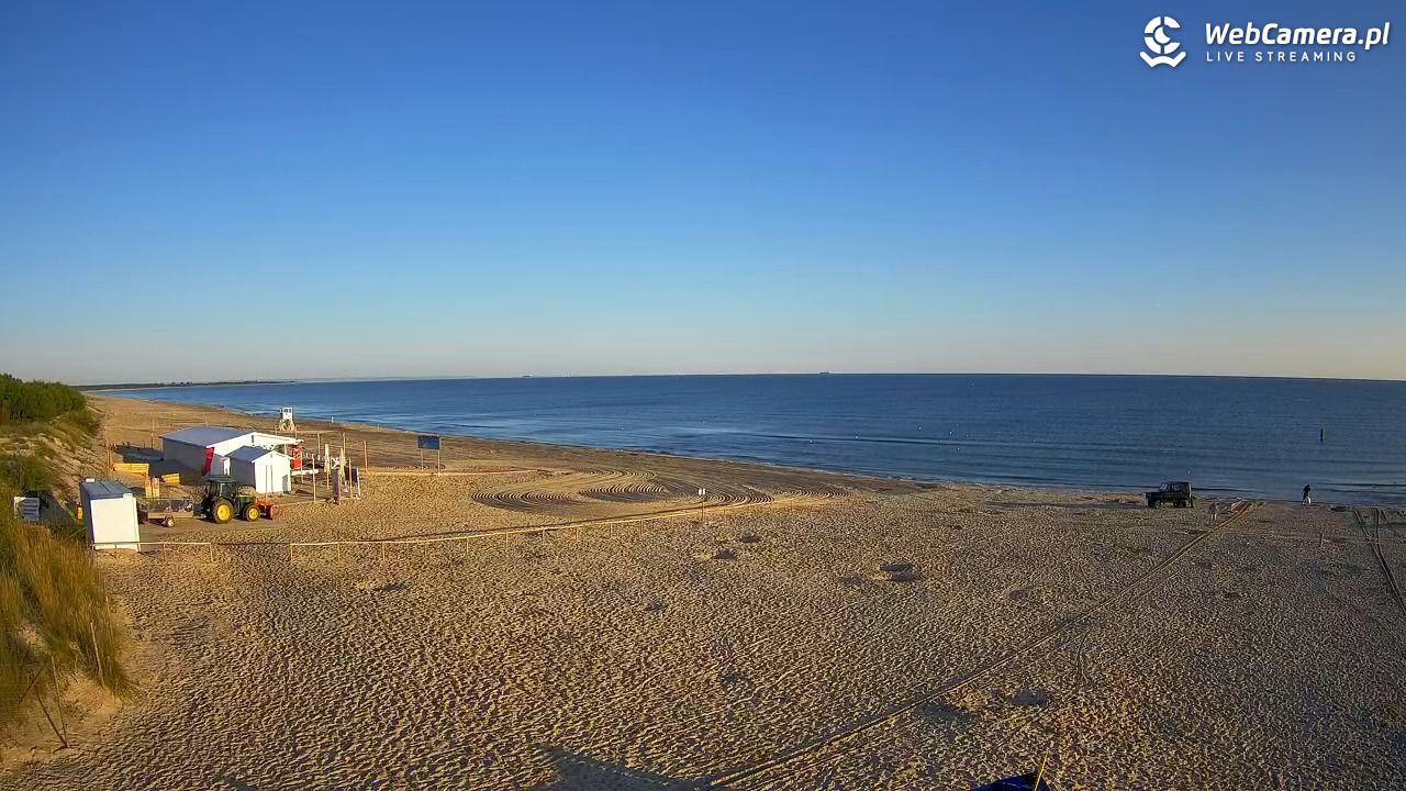 JANTAR - widok na plażę - 03 sierpień 2026, 05:58