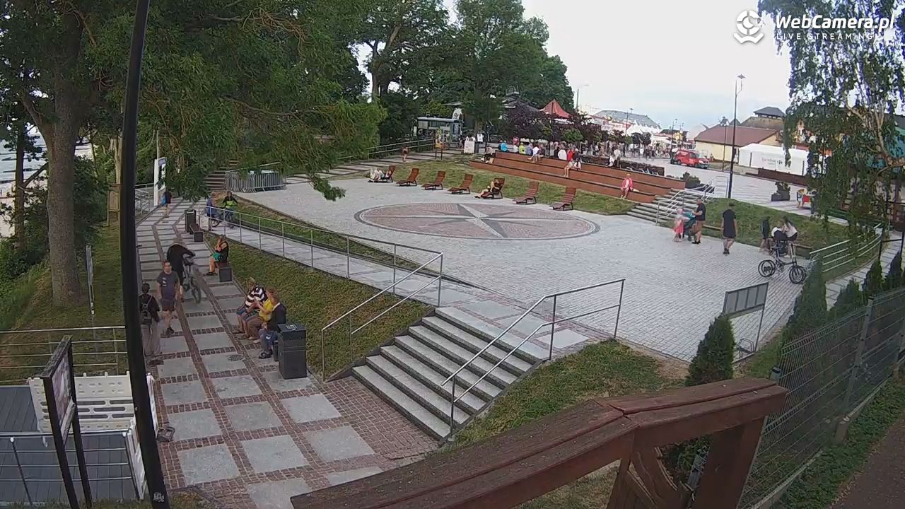 JAROSŁAWIEC - widok na deptak - 30 czerwiec 2026, 20:18