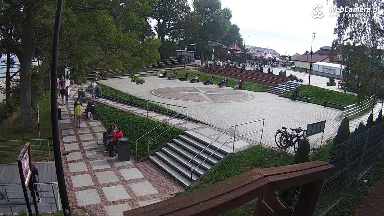 JAROSŁAWIEC - widok na deptak - 14 wresień 2025, 11:32