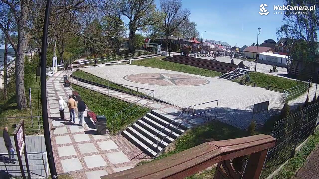 JAROSŁAWIEC - widok na deptak - 11 maj 2025, 13:26