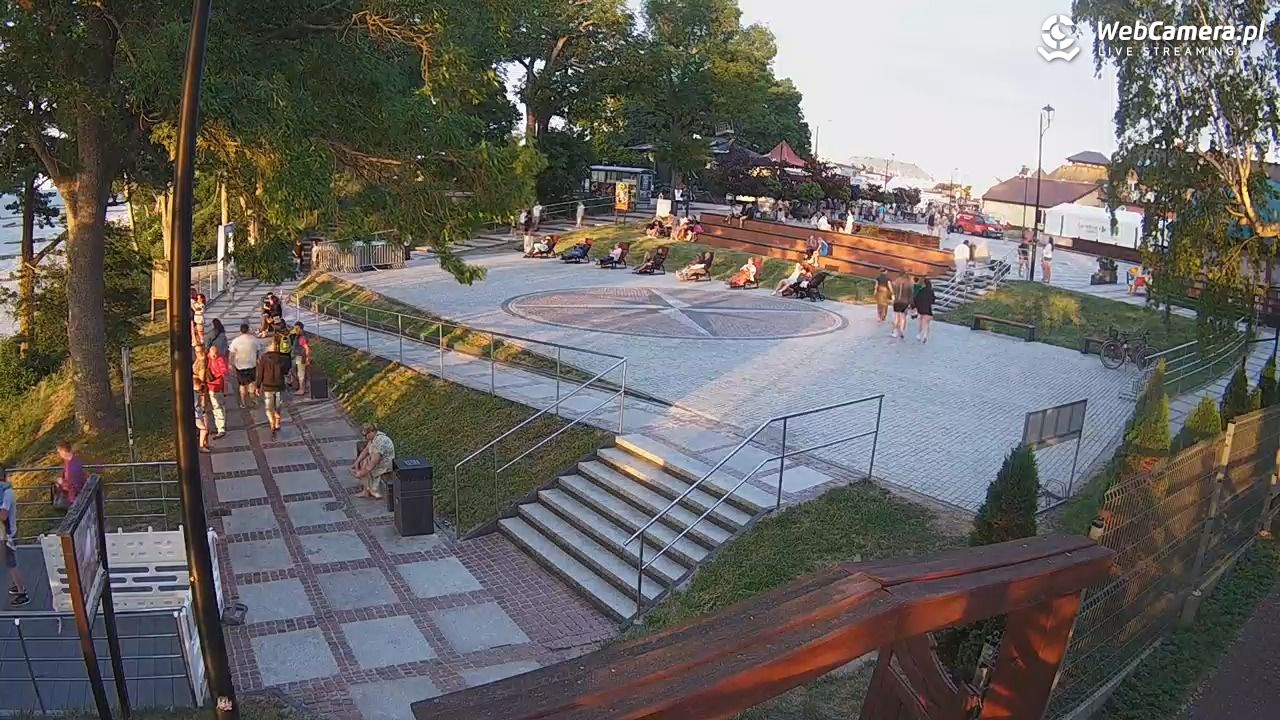 JAROSŁAWIEC - widok na deptak - 30 czerwiec 2026, 21:05