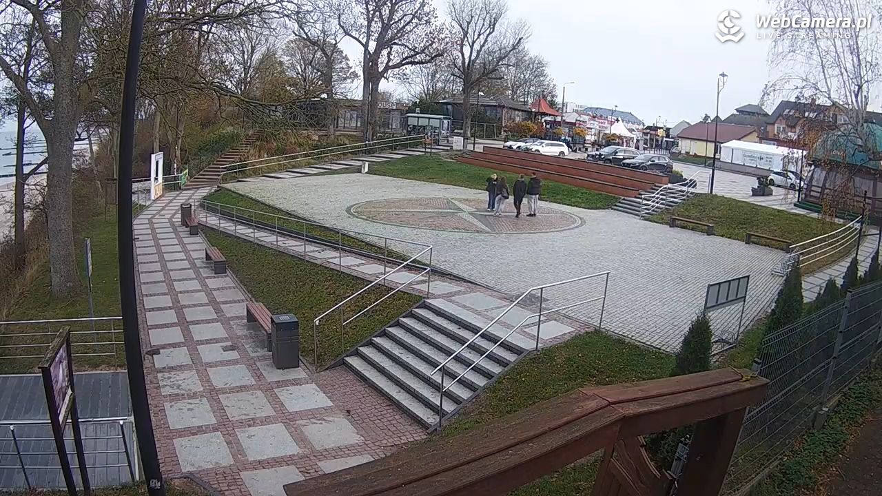 JAROSŁAWIEC - widok na deptak - 02 listopad 2025, 14:05