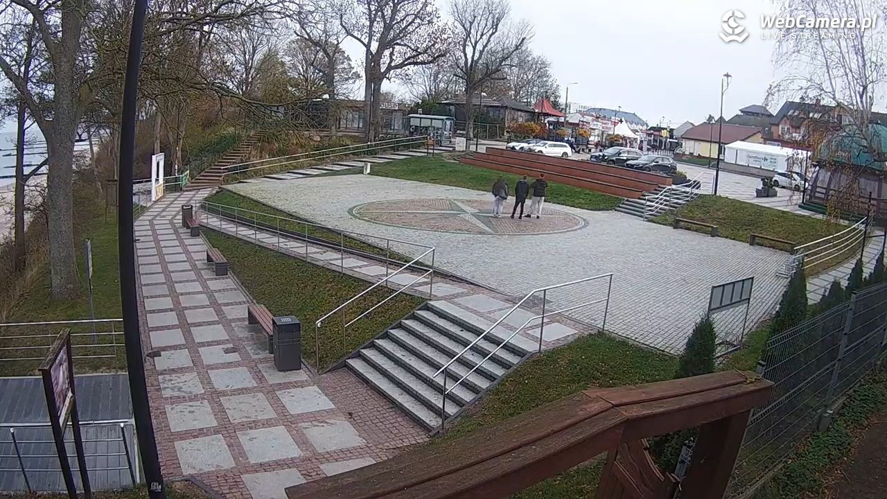 JAROSŁAWIEC - widok na deptak - 02 listopad 2025, 14:05