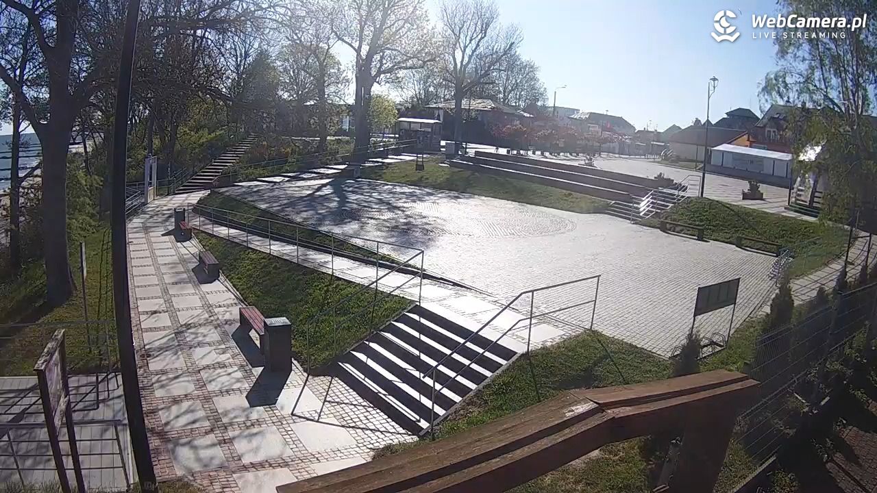 JAROSŁAWIEC - widok na deptak - 12 maj 2025, 08:39