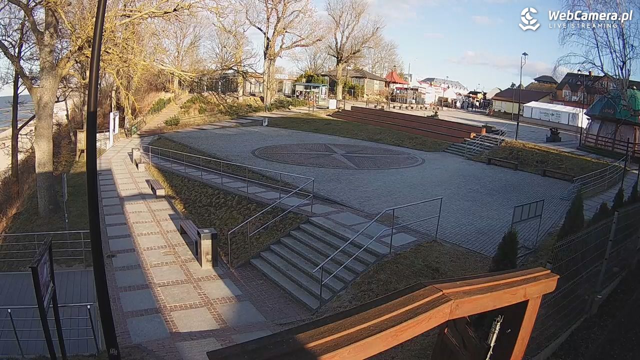 JAROSŁAWIEC - widok na deptak - 21 marzec 2026, 16:43