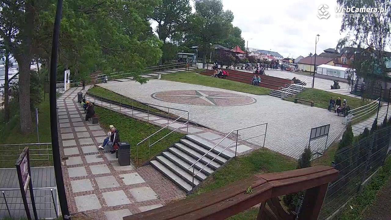 JAROSŁAWIEC - widok na deptak - 09 czerwiec 2025, 13:21