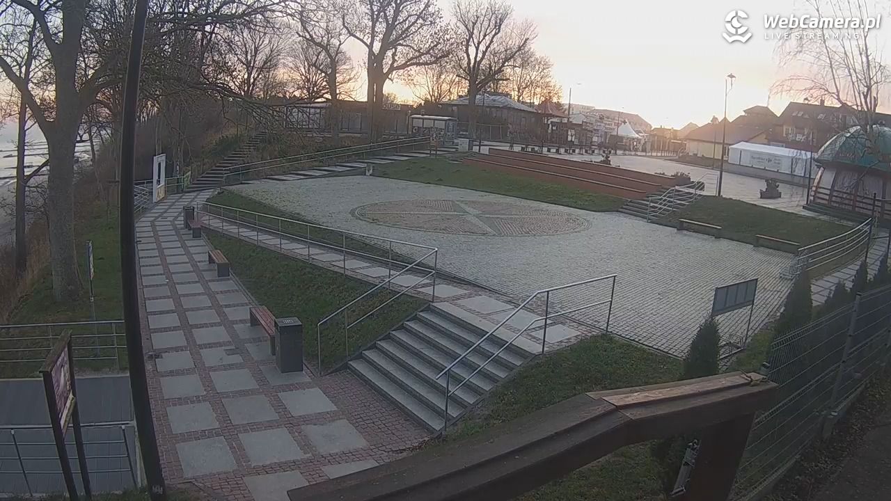 JAROSŁAWIEC - widok na deptak - 16 grudzień 2025, 08:18