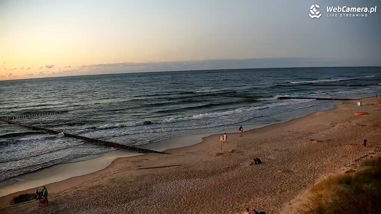 JAROSŁAWIEC - widok na plażę - 20 sierpień 2025, 20:42