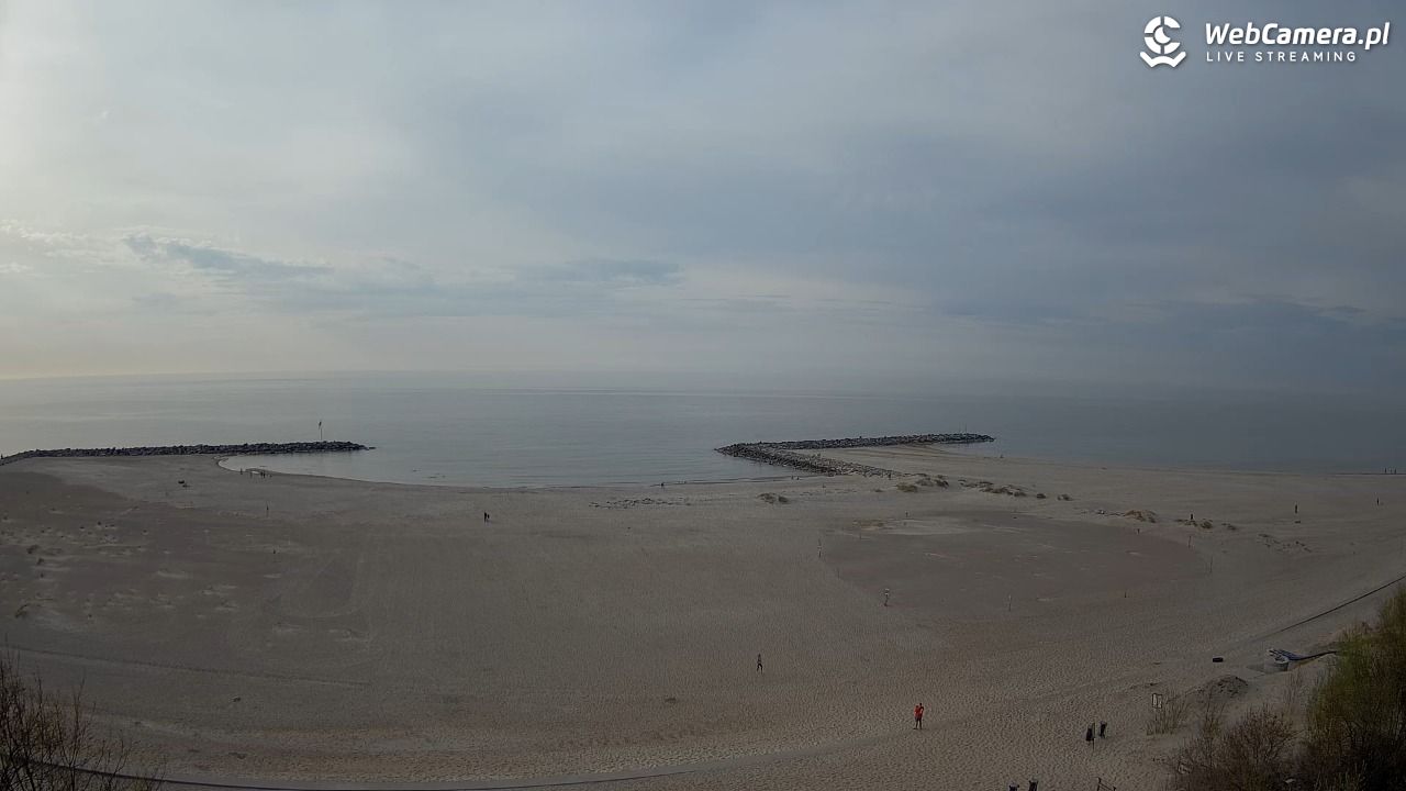 Sztuczna Plaża w Jarosławcu... Dubaj - 03 maj 2026, 18:14