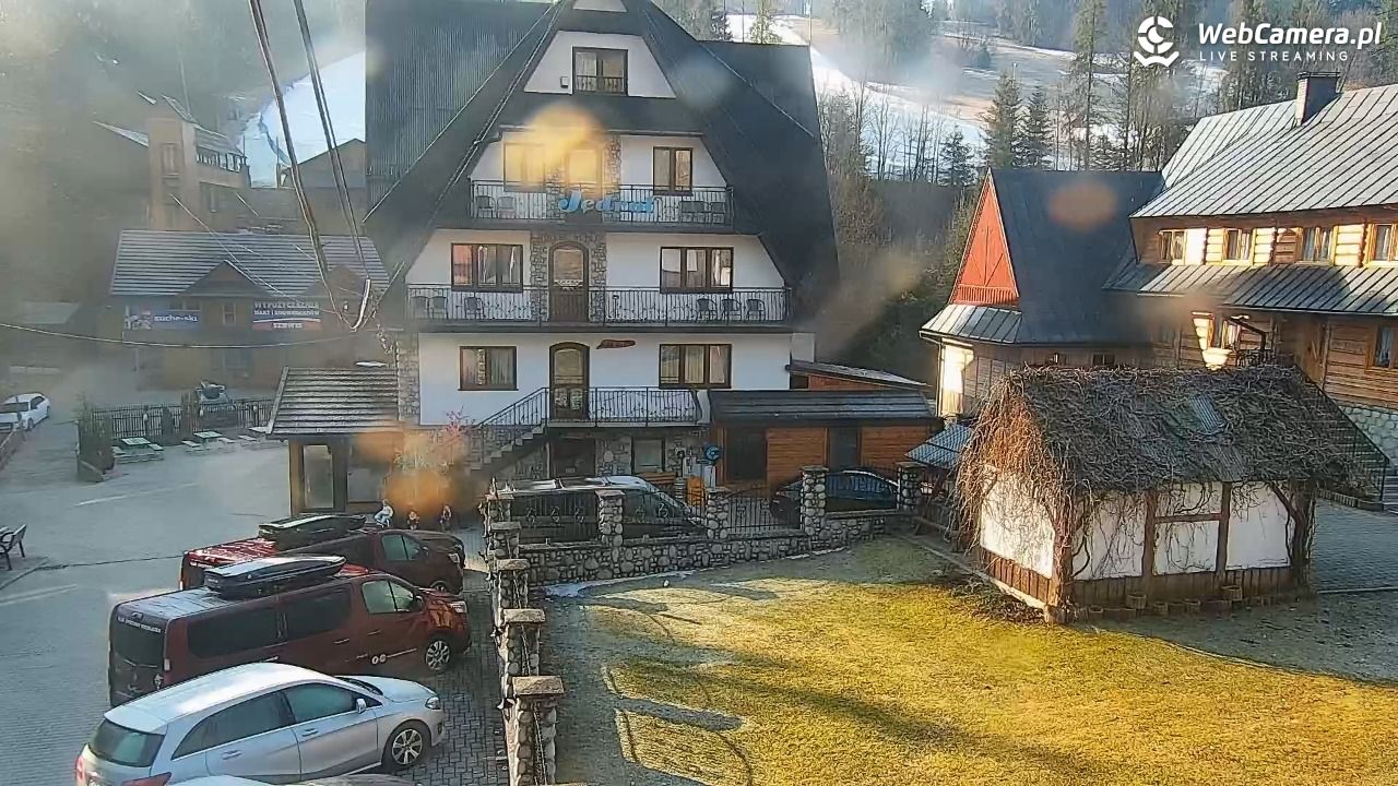 Dom Wczasowy Jędrol - 22 marzec 2026, 08:03