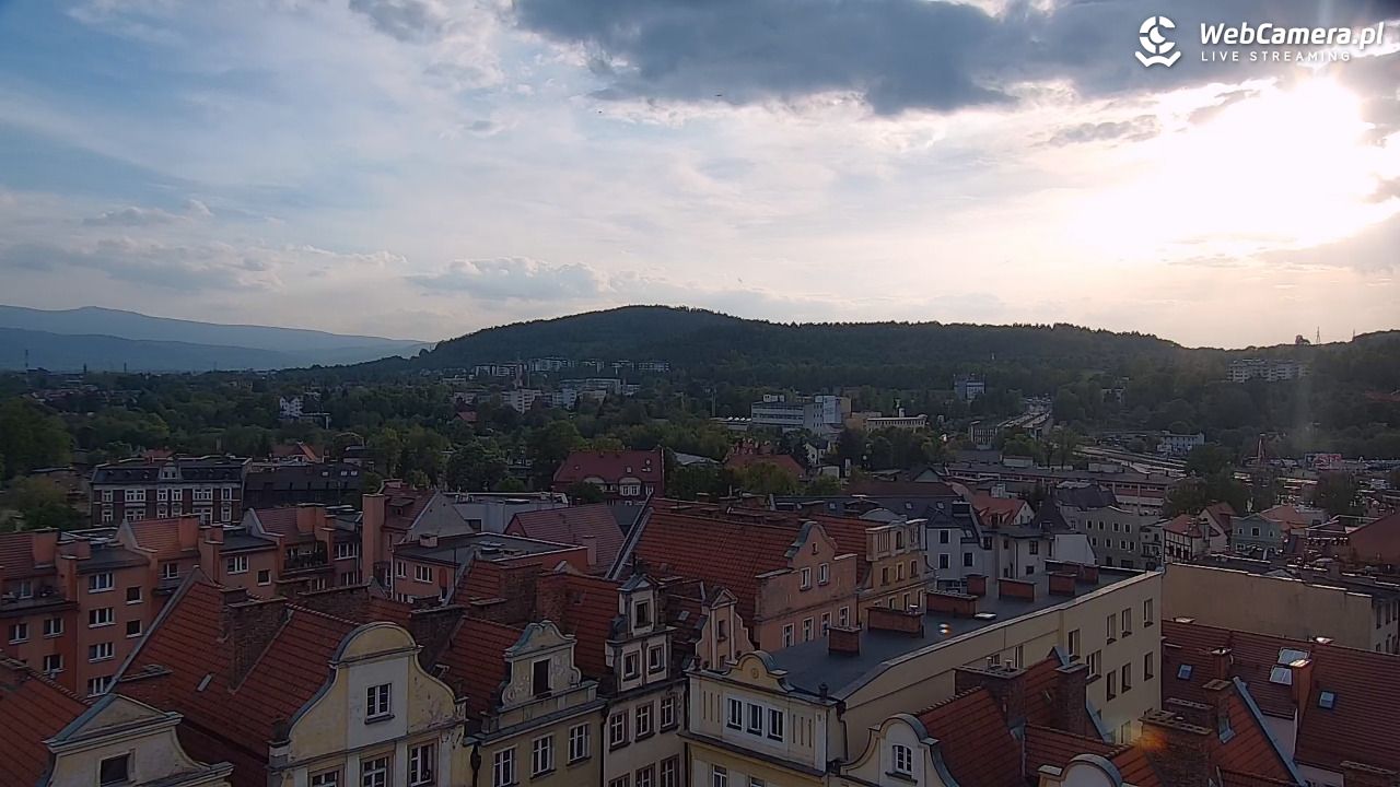 Jelenia Góra - widok panoramiczny NOWOŚĆ - 14 maj 2025, 19:13