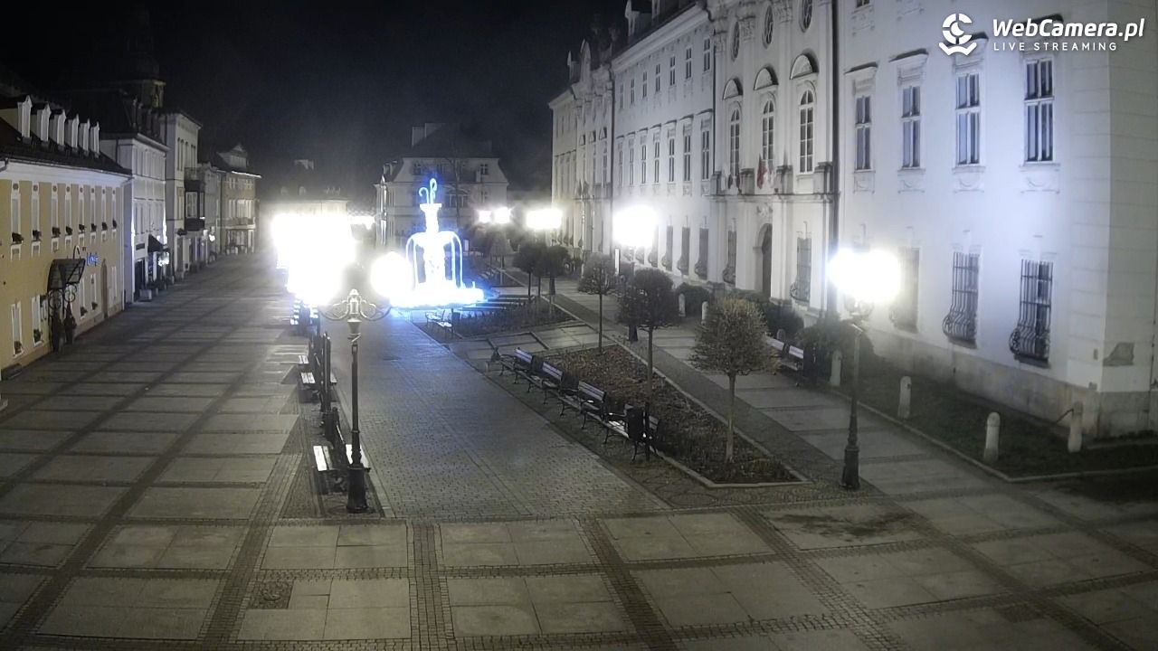 JELENIA GÓRA - 14 grudzień 2025, 00:46