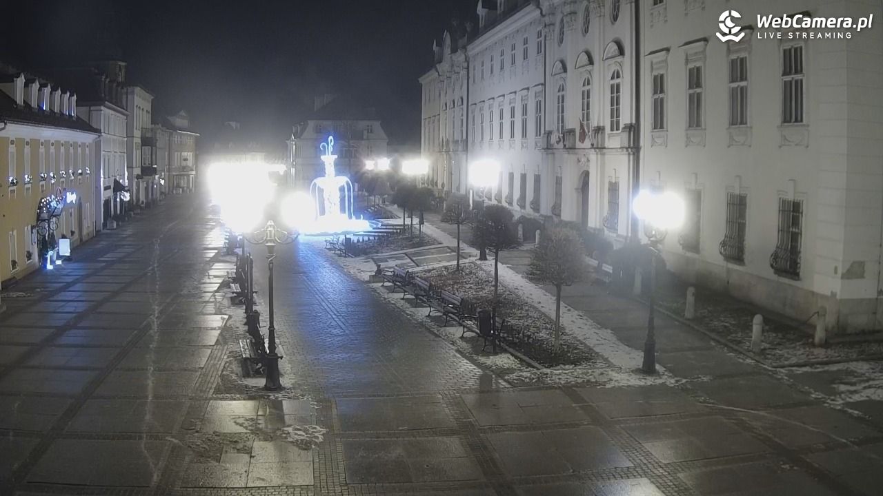 JELENIA GÓRA - 27 styczeń 2026, 23:43