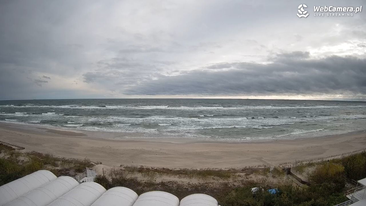 Jurata - widok na plażę NOWOŚĆ - 16 maj 2025, 07:34