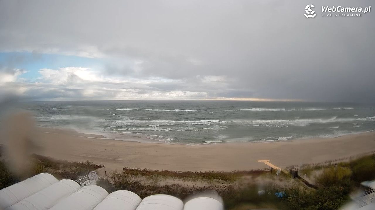 Jurata - widok na plażę NOWOŚĆ - 15 maj 2025, 06:32