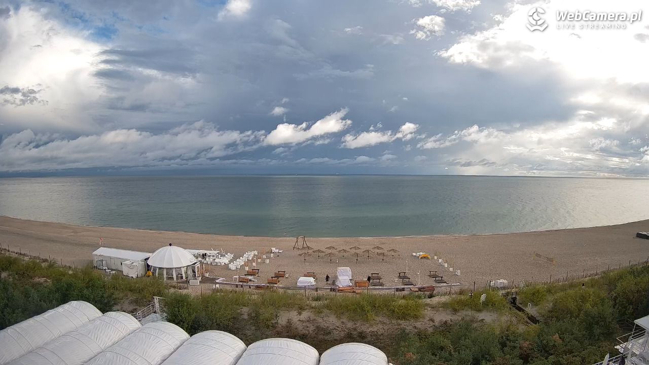 Jurata - widok na plażę NOWOŚĆ - 01 wresień 2026, 08:16