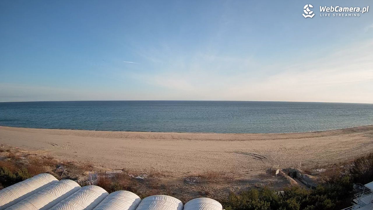 Jurata - widok na plażę NOWOŚĆ - 01 marzec 2026, 08:06