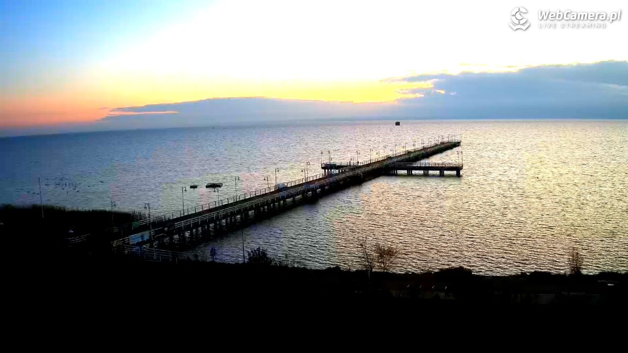 JURATA - widok na Molo - 03 listopad 2025, 16:25