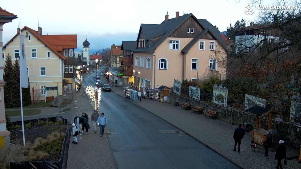 Karpacz - widok na deptak - 22 grudzień 2025, 15:52