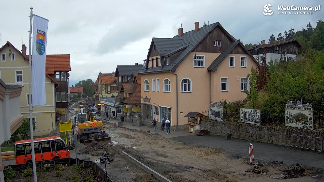 Karpacz - widok na deptak - 16 maj 2026, 10:49