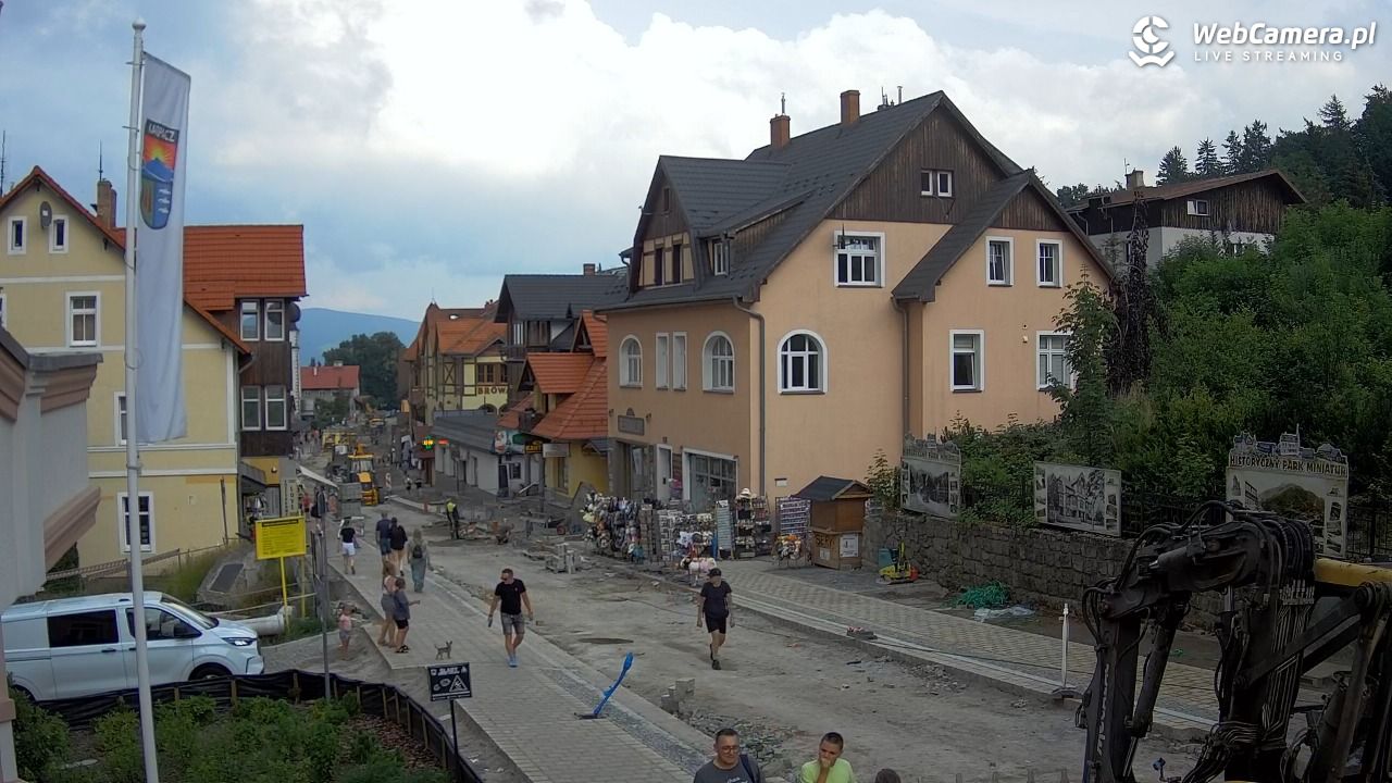 Karpacz - widok na deptak - 30 czerwiec 2026, 17:55