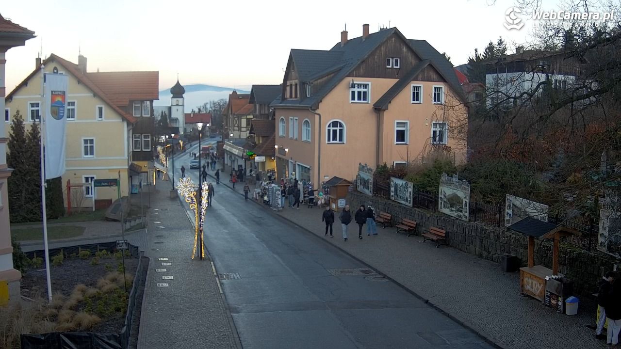 Karpacz - widok na deptak - 21 grudzień 2025, 15:43