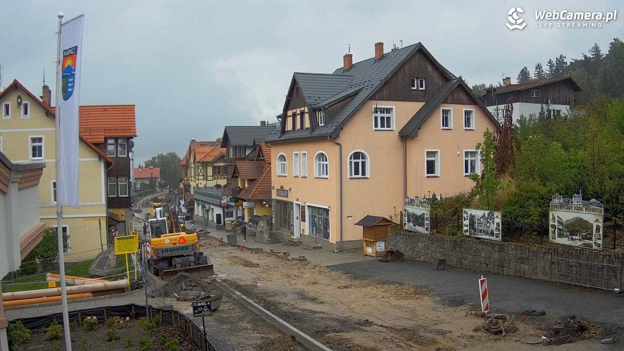 Karpacz - widok na deptak - 16 maj 2026, 09:49