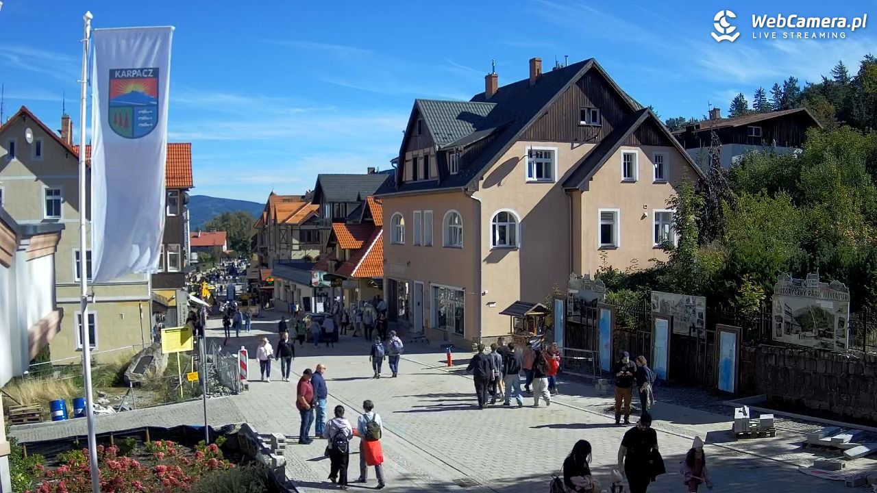 Karpacz - widok na deptak - 26 wresień 2026, 12:27