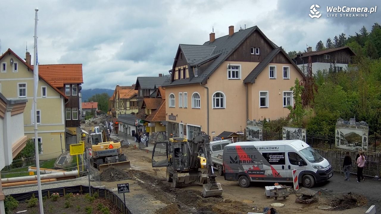 Karpacz - widok na deptak - 15 maj 2026, 11:08