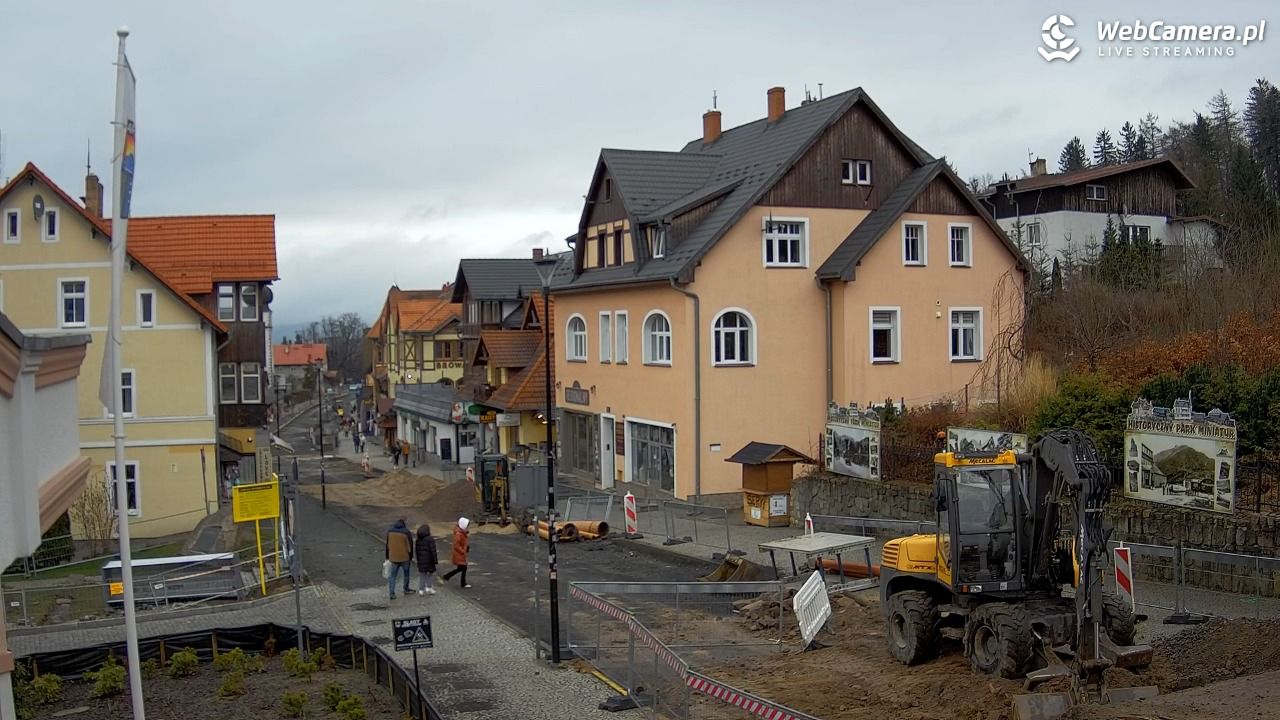 Karpacz - widok na deptak - 29 marzec 2026, 16:09